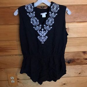 Brand new sleeveless shirt